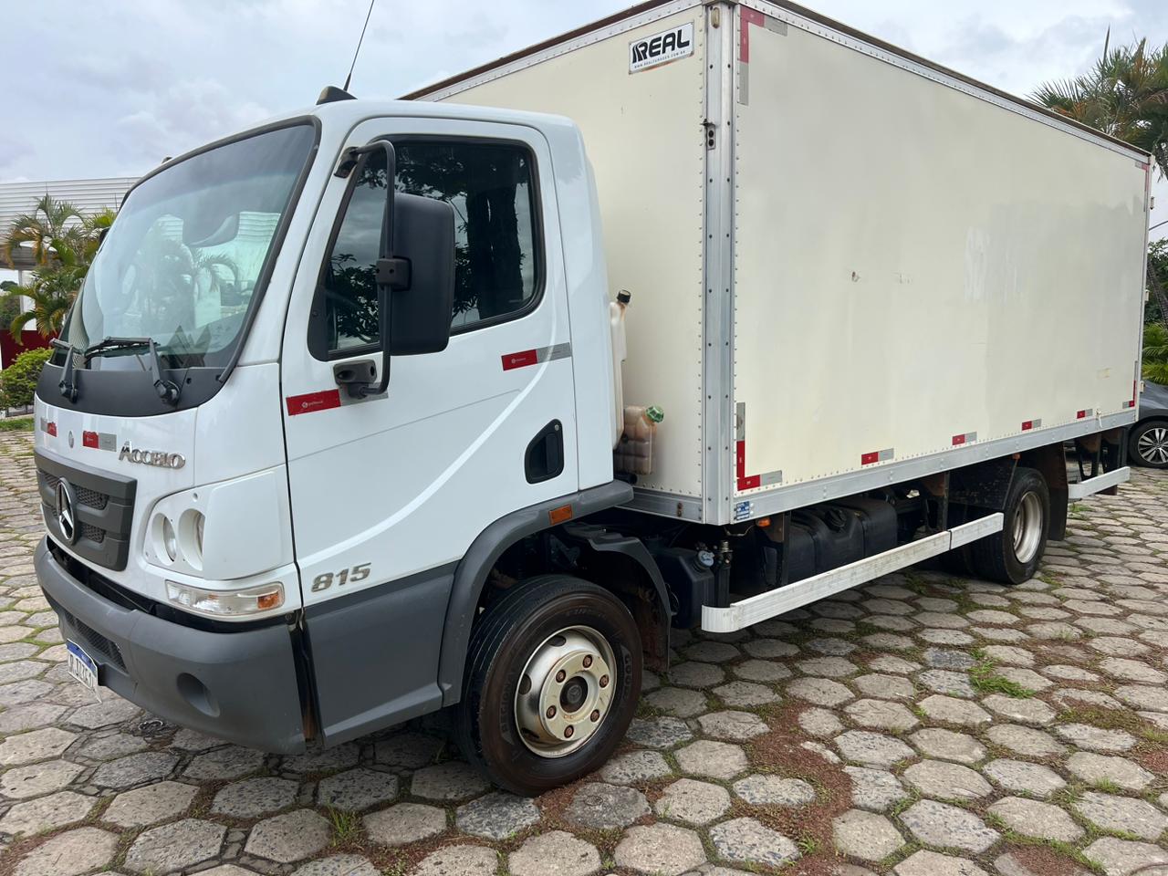 M. Benz/ Accelo 815 CE