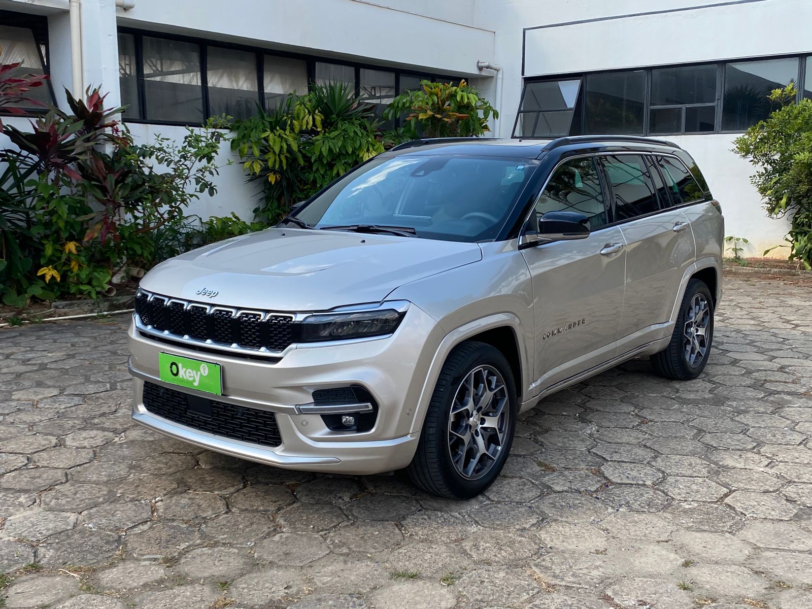 Jeep Commander Overland T270 1.3 TB Flex AUT 2023